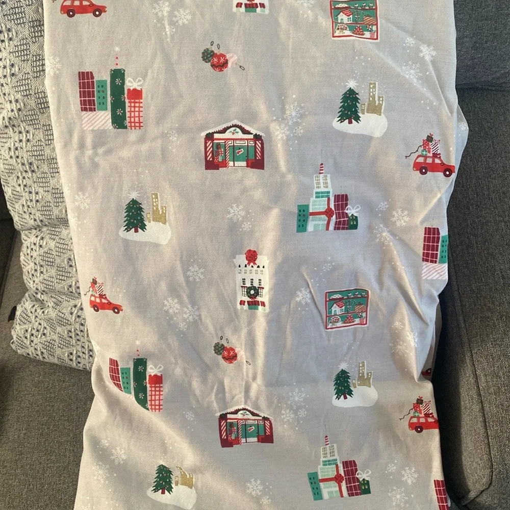 CHRISTMAS BATHROOM CURTAIN